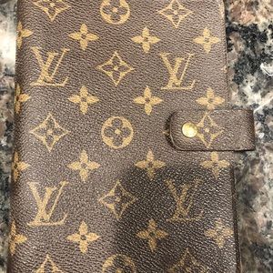 Louis Vuitton medium agenda